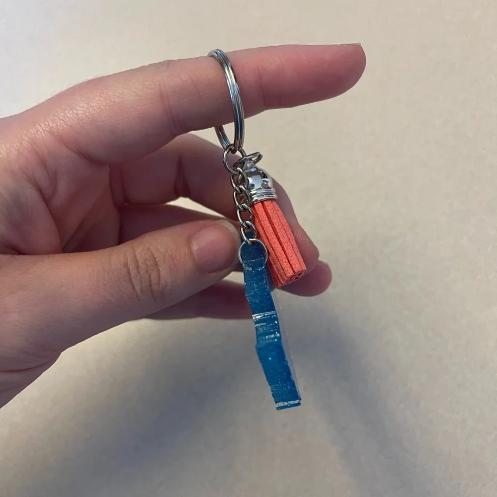 Handmade U.S. State Keychain - Washington - Picture 3 of 6